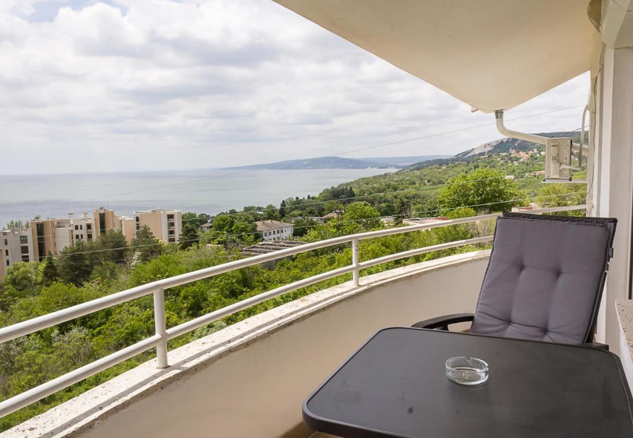 Two Identical Designer 2Bd Flats With Sea View In Balchik By Flat Mаnager Apartment Luaran gambar