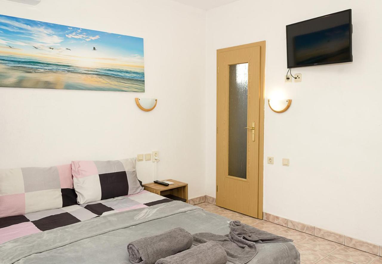 Two Identical Designer 2Bd Flats With Sea View In Balchik By Flat Mаnager Apartment Luaran gambar