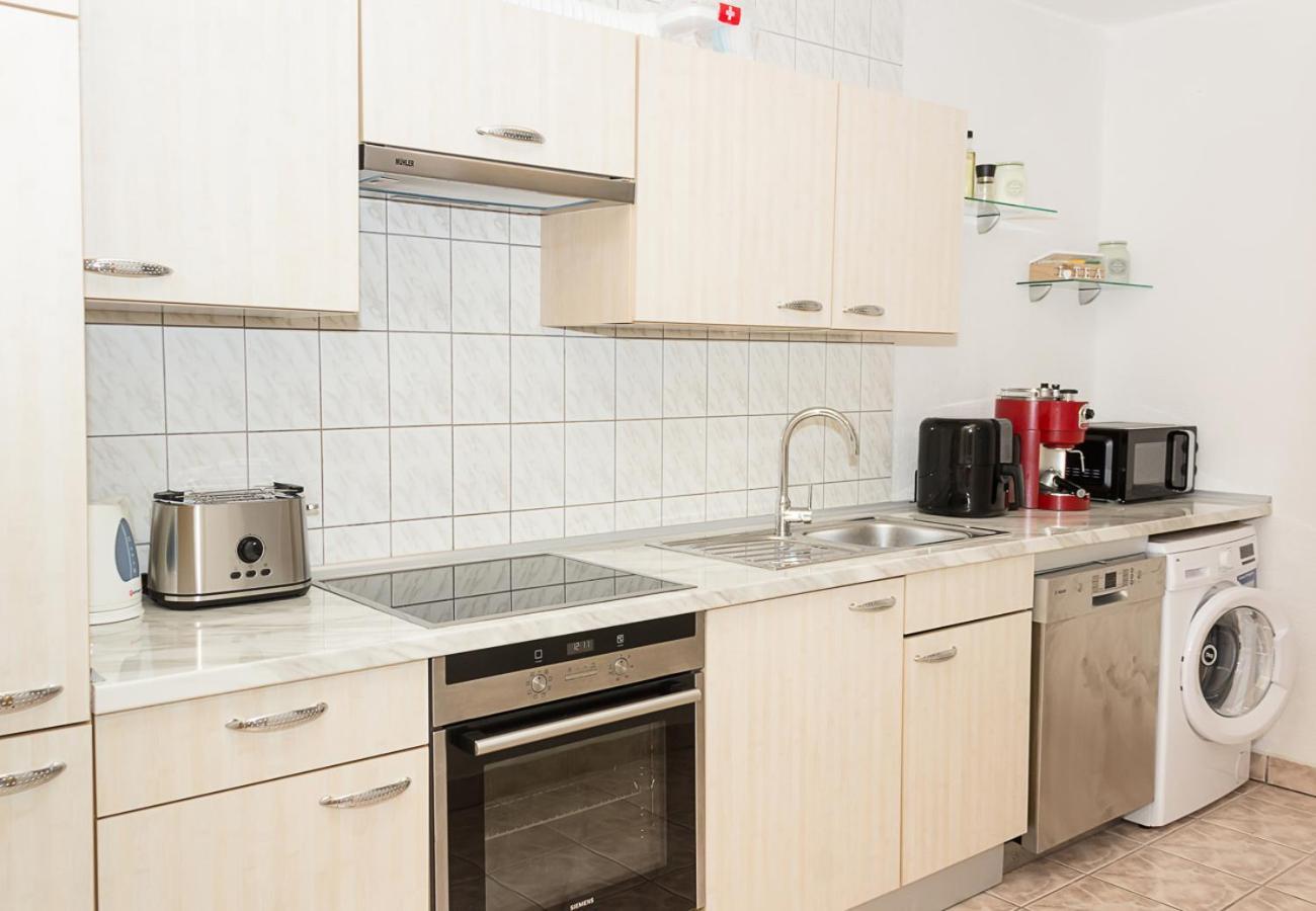 Two Identical Designer 2Bd Flats With Sea View In Balchik By Flat Mаnager Apartment Luaran gambar